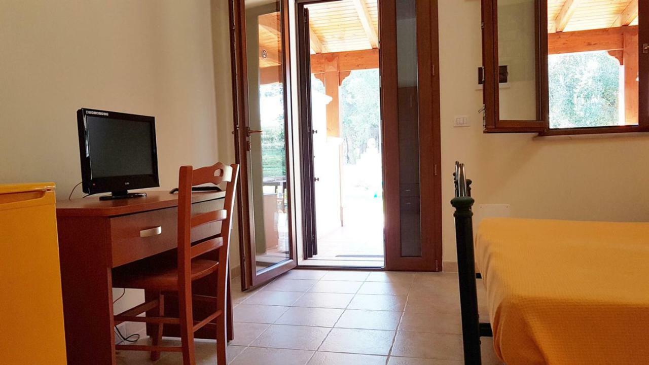 Il Casale Di Zio Marco Βίλα Torre Chianca Εξωτερικό φωτογραφία