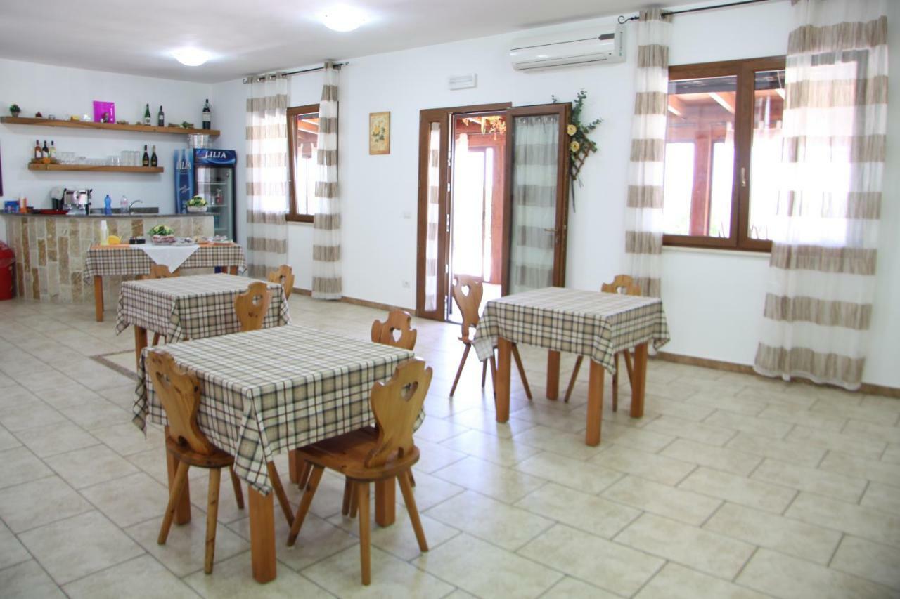 Il Casale Di Zio Marco Βίλα Torre Chianca Εξωτερικό φωτογραφία